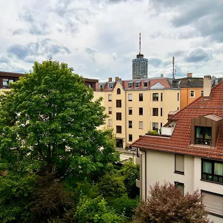 Apartment Skyline By Aux Property Augsburg Eksteriør billede
